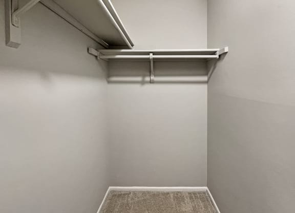 Harris Pond Apartments in Charlotte NC Closet