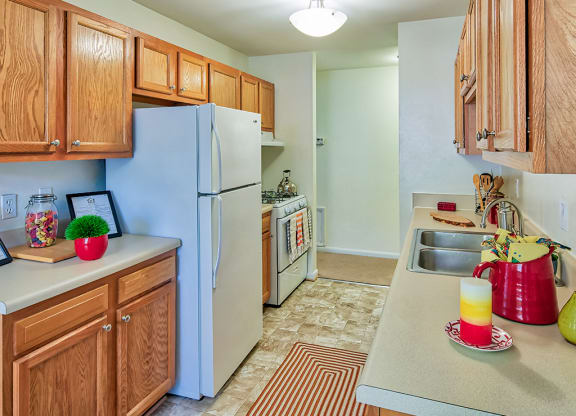 Four-Seasons-Yorktown Kitchen