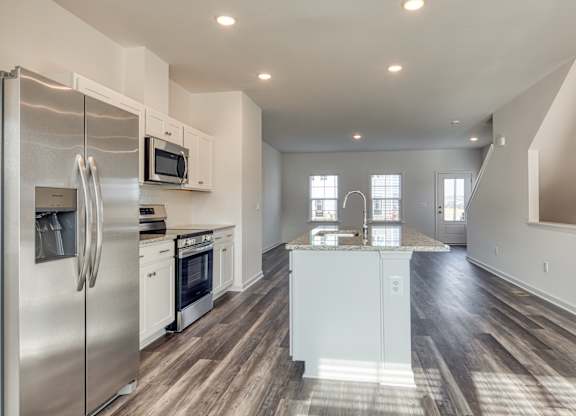 Fully Equipped Kitchen With Modern Appliances at The Mark, Harrisonburg, 22801