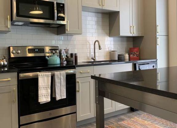 Appliances at  Lumina Apartments in New Orleans