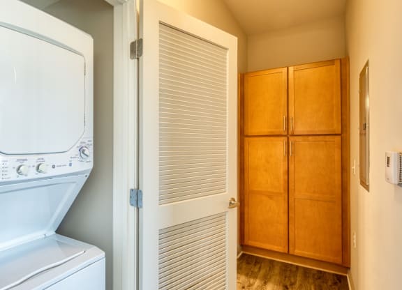 Washer Dryer at Apartments in Downtown Newport News