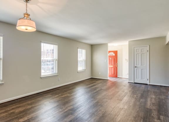 Living_Area_Haygood_Halls Apartments