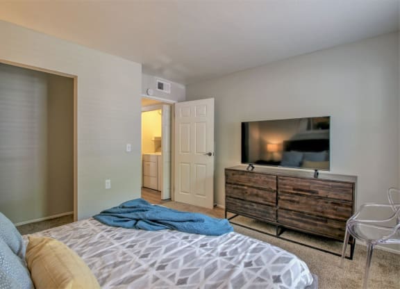 Muse Apartments in Little Rock AR bedroom