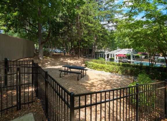 Harris Pond Apartments in Charlotte NC Exterior