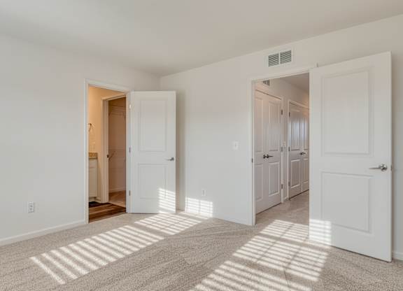 Large Comfortable Bedrooms With Closet at The Mark, Harrisonburg, VA