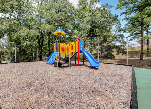 playgrounds at the estates