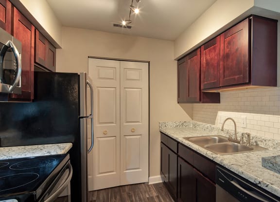 Waterman's Crossing Apartments Kitchen
