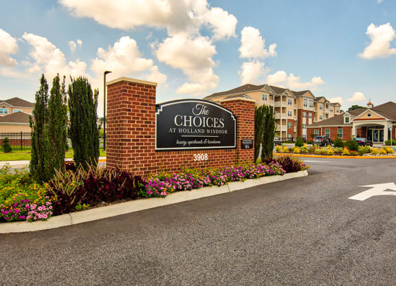 Apartments in Virginia Beach Signage
