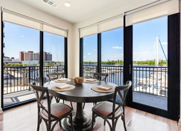 Pier 33 Luxury Apartments in Wilmington NC interior at Pier 33 Apartments, Wilmington, NC, 28401