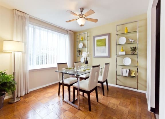Dining Room at Serrano Apartments