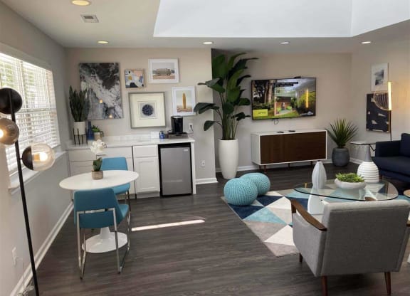 Clubhouse 8 Coastline Apartments in Virginia Beach