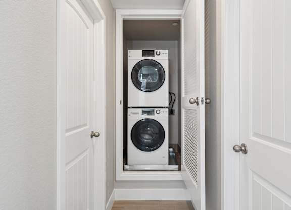 Washing Machine at Montessa Apartments, California, 95687