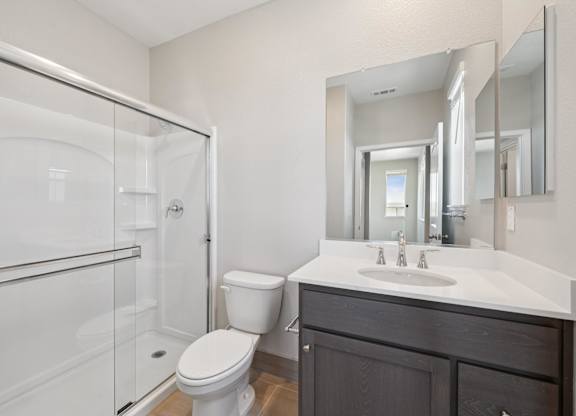 Bathroom With Storage Space at Montessa Apartments, California, 95687