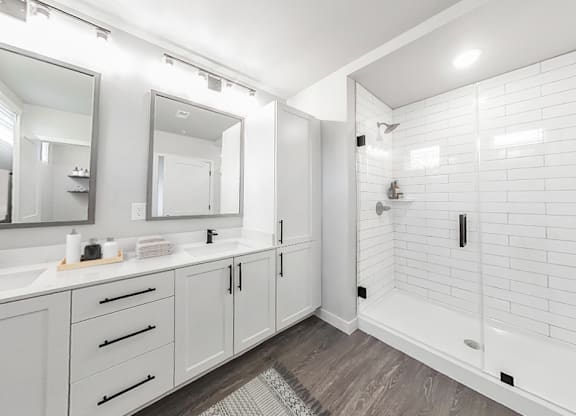 3-bedroom townhome main bathroom with walk-in shower and plenty of linen storage