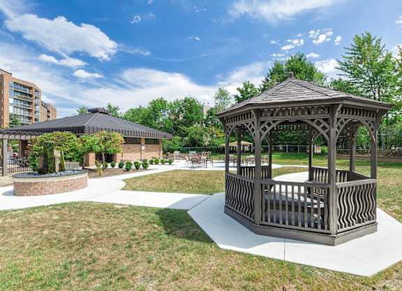 Outdoor entertainment area