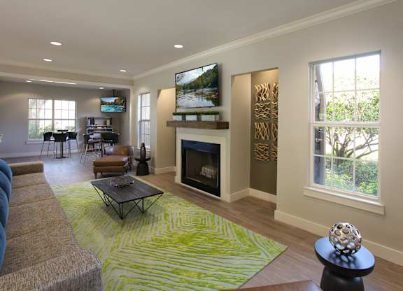 Clubhouse with fireplace, TV and WiFi