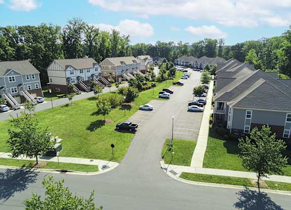 Townhomes and garden apartments located in Cornelius, North Carolina