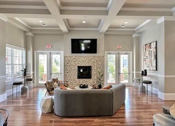 Clubhouse with fireplace, TV and WiFi