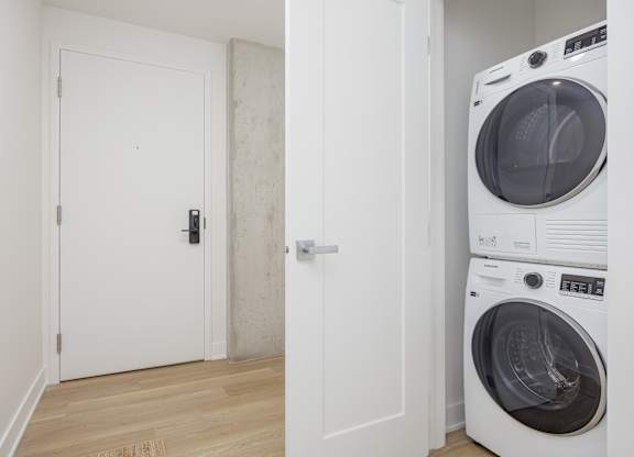 Laundry Room at Lynk De la Savane Apartments, Montreal