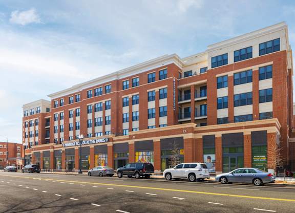 Apartment Building Exterior at The Vale at the Parks, Washington  