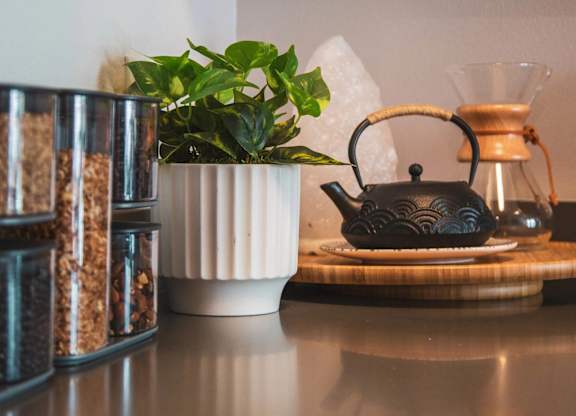 Classic kitchen equipments at Sora Apartments, Inglewood, California, 90302