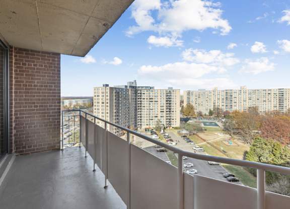 Large Balcony at Stratford at Southern Towers, Virginia