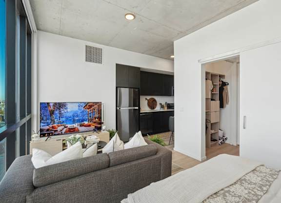 Spacious Living room at Velaris Living Apartments, Colorado, 80205