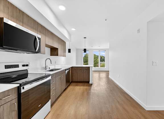 Kitchen area with scenic view at Victory Northgate Apartments, Washington, 98125