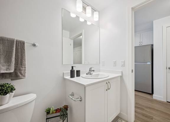 Bright bathroom at The Maverick Apartments, Kitchener, ON N2H 0E3