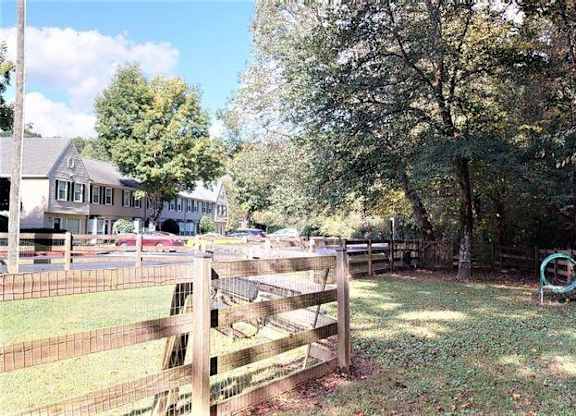 Dog Park at Cumberland Pointe, Smyrna