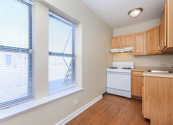 A kitchen at Sheridan Park, Chicago