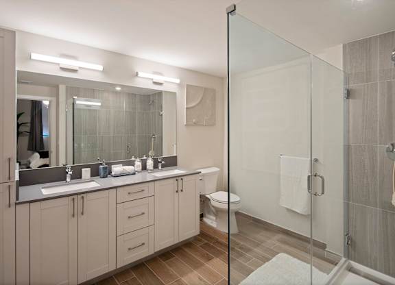 Luxurious Bathroom at Palma, Doral