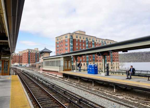 Metro North Station at 66 Main, Yonkers, NY 10701