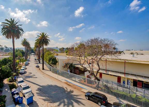 Street View at Catalina West Adams, Los Angeles California