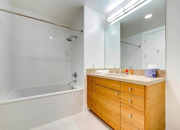 A white tiled bathroom at Catania, Pasadena, CA 91105