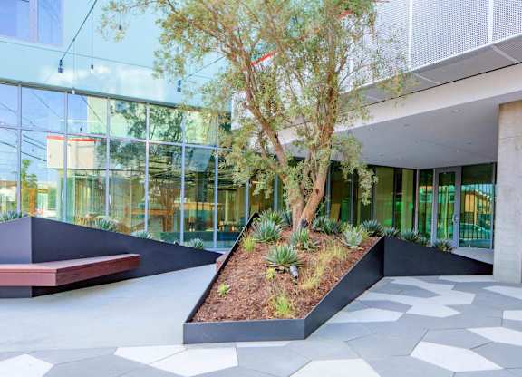 Outdoor Porch at Zoe Lofts, Los Angeles California