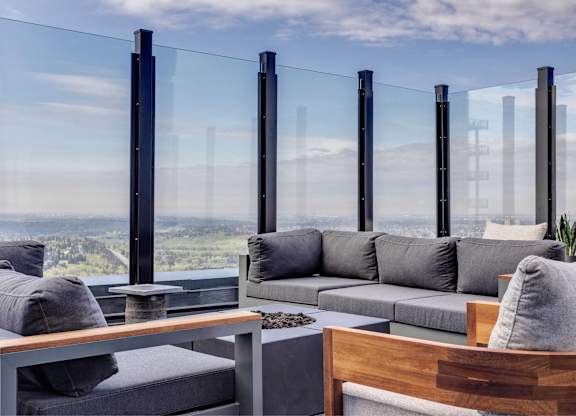 Rooftop Decks at Citizen on Jasper, Edmonton, AB, T5K 0M5