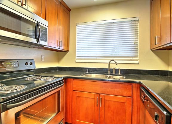 Granite Counter Tops In Kitchen at Sharon Grove Apartments, California