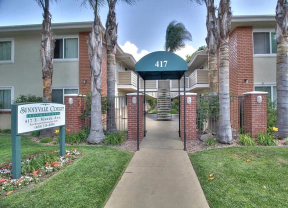 Entrance area at Sunnyvale Court, Sunnyvale