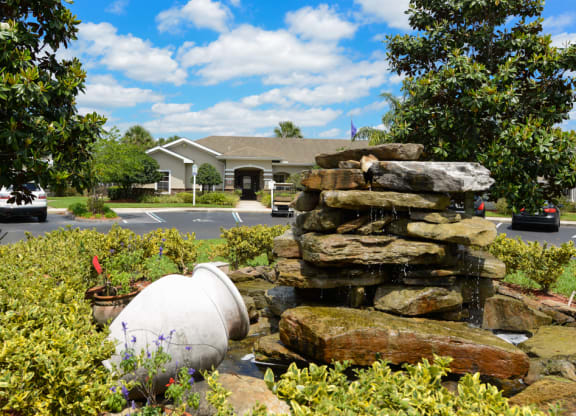 Addison Landing Exterior