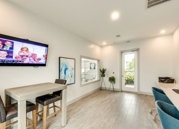 Bahia Cove Apartments Computer Lab