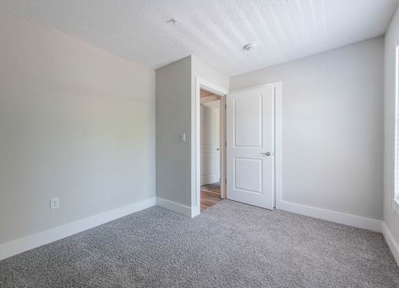 Dobbins Hill bedroom with a carpeted floor