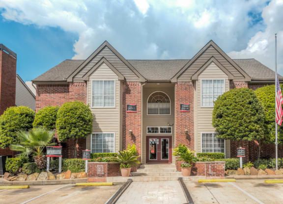 Parque at Bellaire Exterior