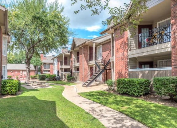 Parque at Bellaire Exterior