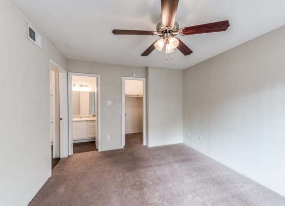 Parque at Bellaire Bedroom