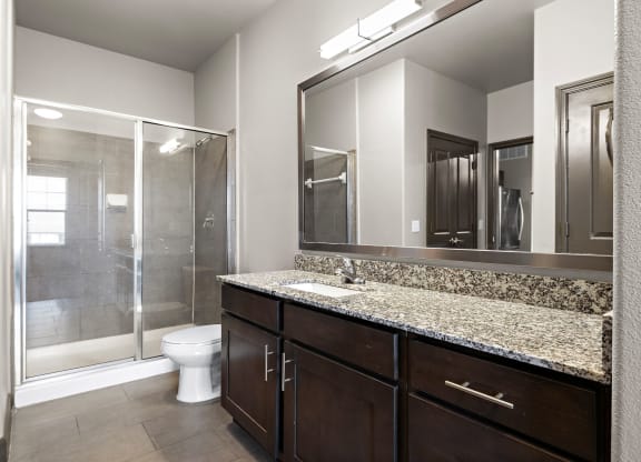 Luxurious Bathroom at North Creek, Texas