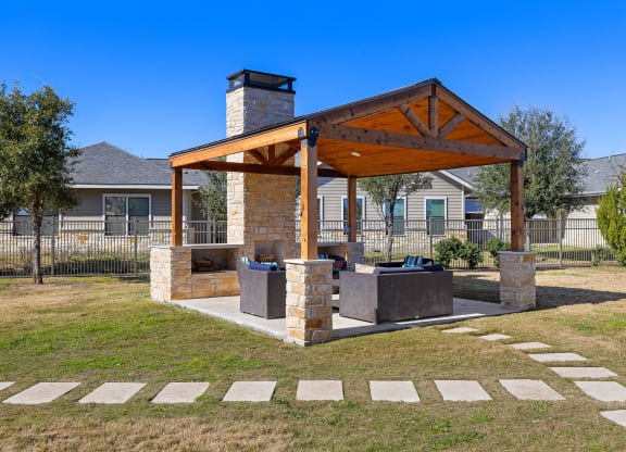 Outdoor Grill Station at North Creek, Hutto, 78634