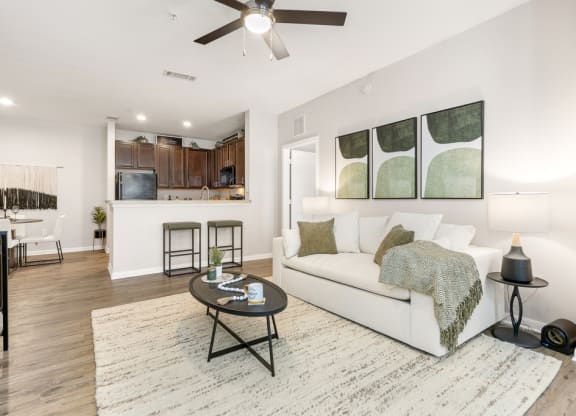Living And Kitchen at Las Brisas Apartment Homes, Round Rock