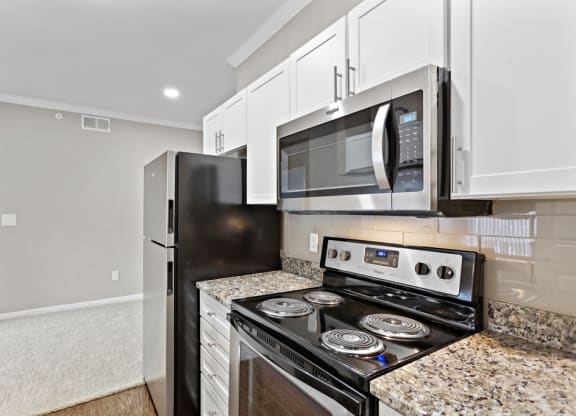 Electric Appliances at Ventana Oaks Apartments, Texas, 78717