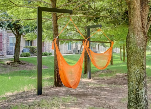 Hammock Garden at Las Brisas Apartment Homes, Texas